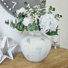 Load image into Gallery viewer, Darcy Vase