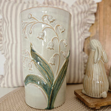 Load image into Gallery viewer, Lily of the Valley Vase