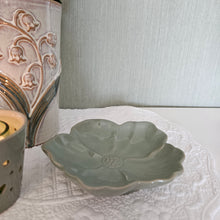 Load image into Gallery viewer, Sage Green Flower Dish