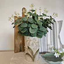 Load image into Gallery viewer, Lily of the Valley Vase