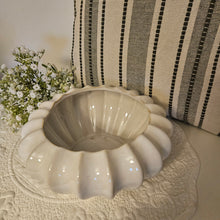 Load image into Gallery viewer, Portia Plant Pot