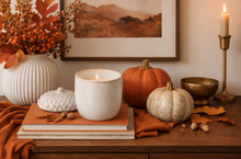 Load image into Gallery viewer, White Porcelain Pinecone Candle