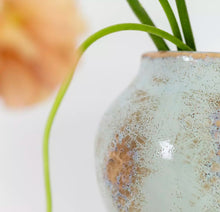Load image into Gallery viewer, Rustic White Vase