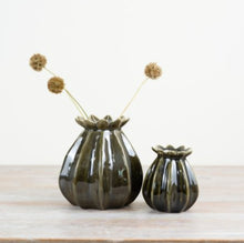Load image into Gallery viewer, Green Poppy Seed Vase