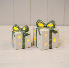 Load image into Gallery viewer, White & Green Led Christmas Parcel Ornaments