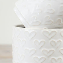 Load image into Gallery viewer, White Heart Plant Pot