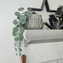 Load image into Gallery viewer, Grey Teardrop Vase
