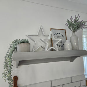 White Mantle Stars