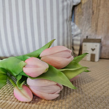 Load image into Gallery viewer, Pink Tulip Bunch
