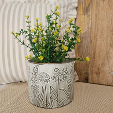 Load image into Gallery viewer, Floral Plant Pot
