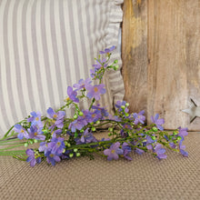 Load image into Gallery viewer, Purple Blossom Spray
