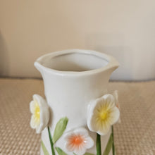 Load image into Gallery viewer, Margot Floral 3D Bud Vase
