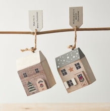 Load image into Gallery viewer, Merry Christmas Wooden House
