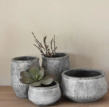 Load image into Gallery viewer, Grey Washed Stone Ribbed Planter
