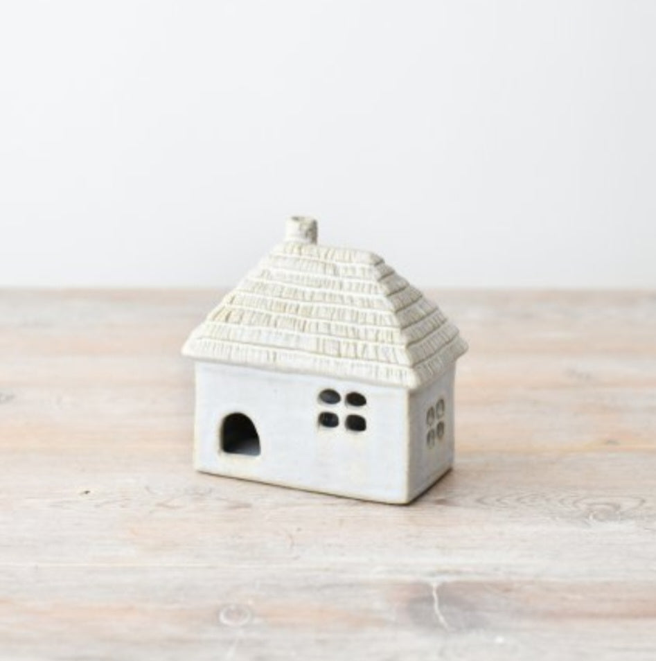 Thatched LED Cottage
