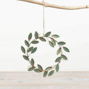 Red Berry Christmas Wreath