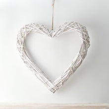 Load image into Gallery viewer, White Rattan Heart
