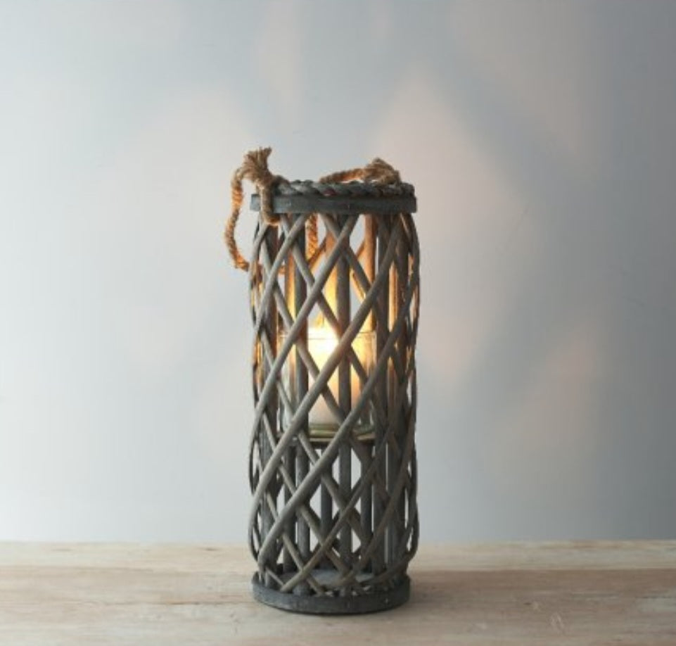 Lattice Willow Lantern