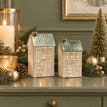 Load image into Gallery viewer, Traditional Green Porcelain LED Christmas House
