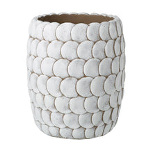 Load image into Gallery viewer, Scalloped Pots
