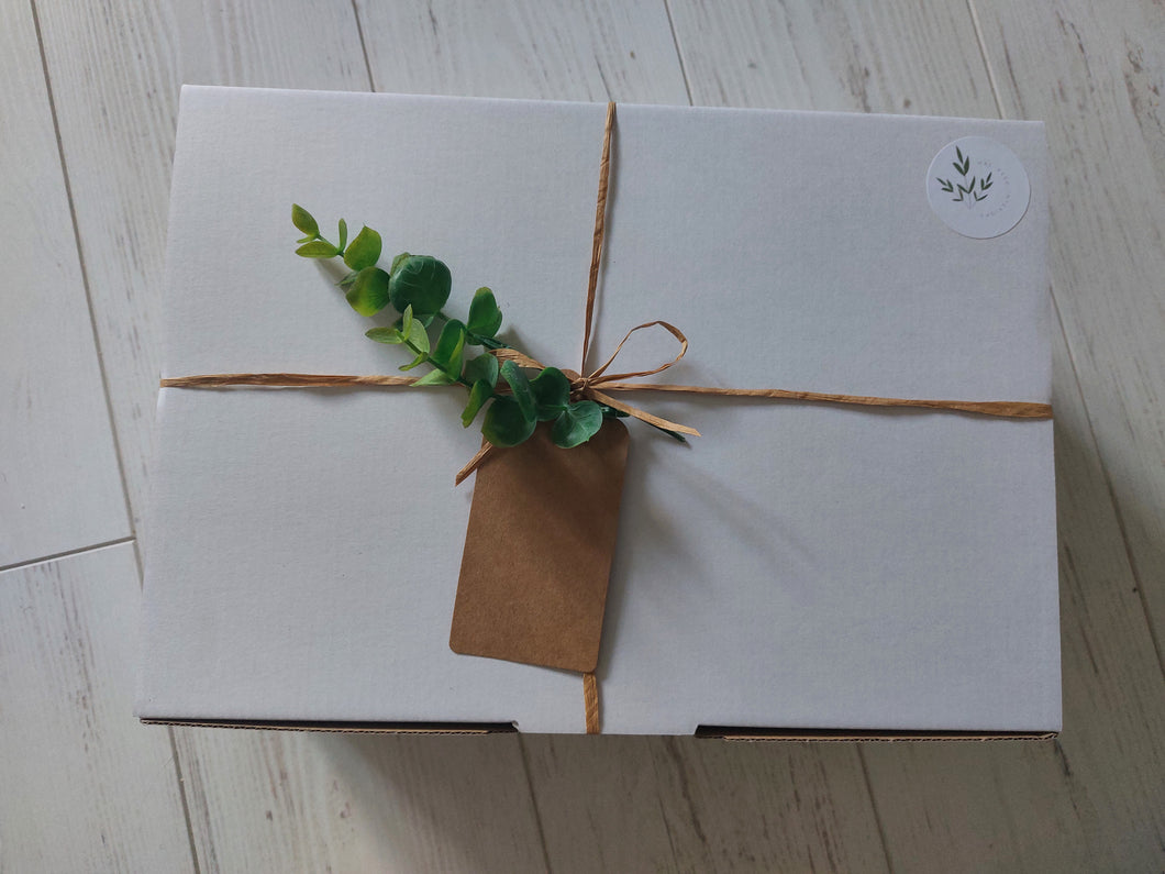 Hamper Gift Box