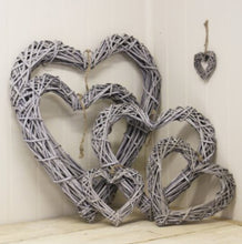 Load image into Gallery viewer, Grey Rattan Heart
